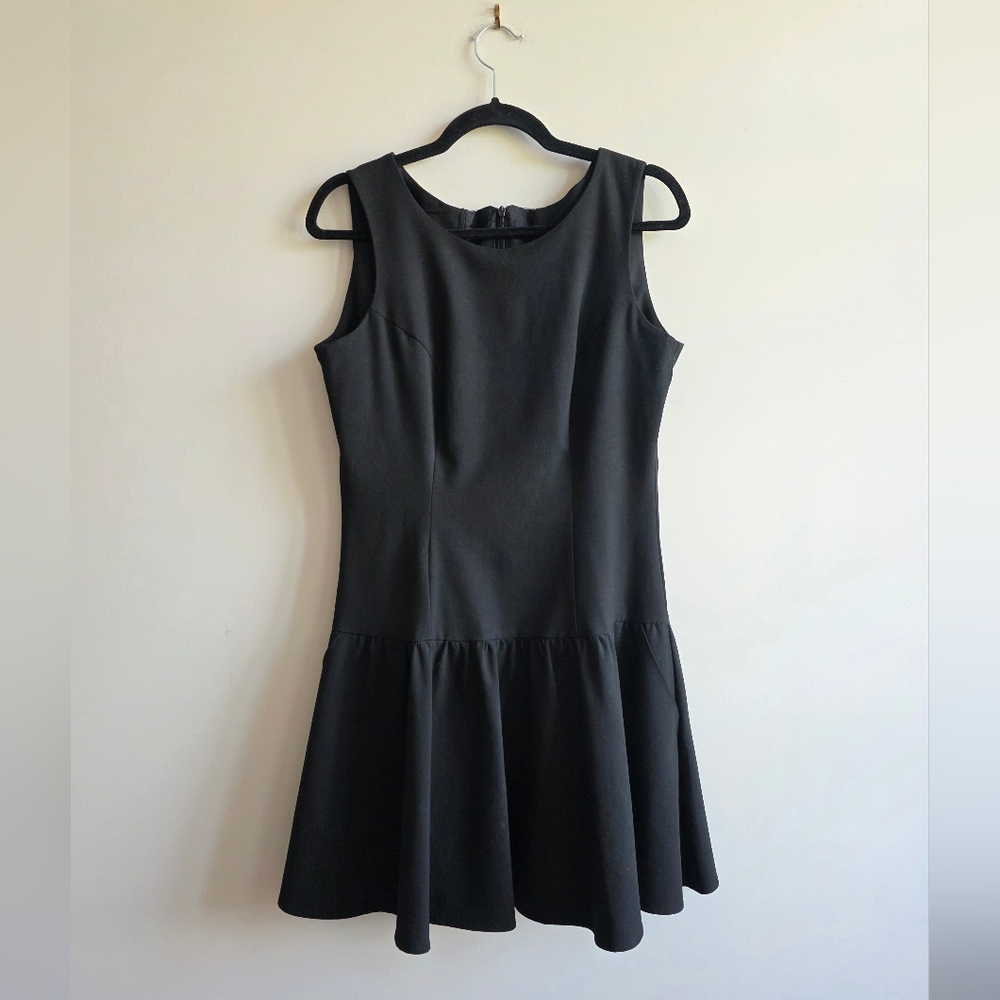Mohito - Elegant Black Sleeveless Dress With Pockets - Size 38 (Size 8)